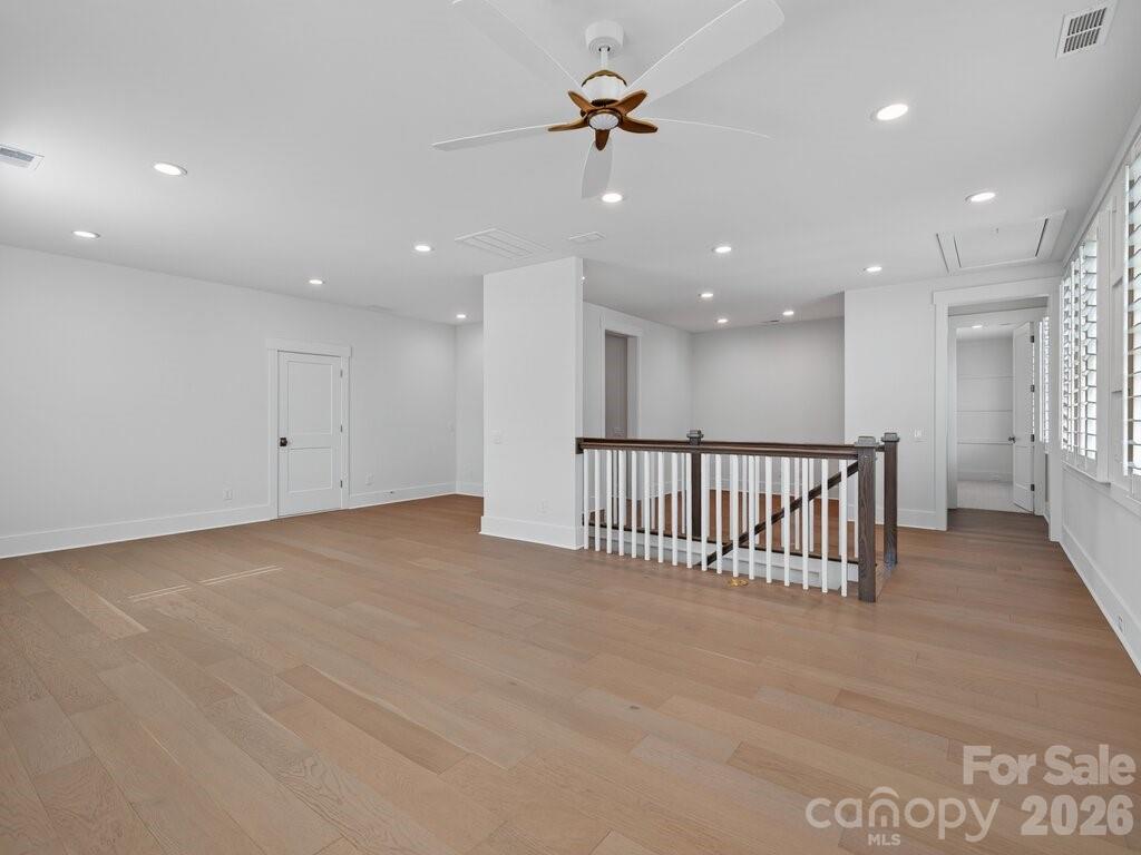 McLean - South Shore - Residential