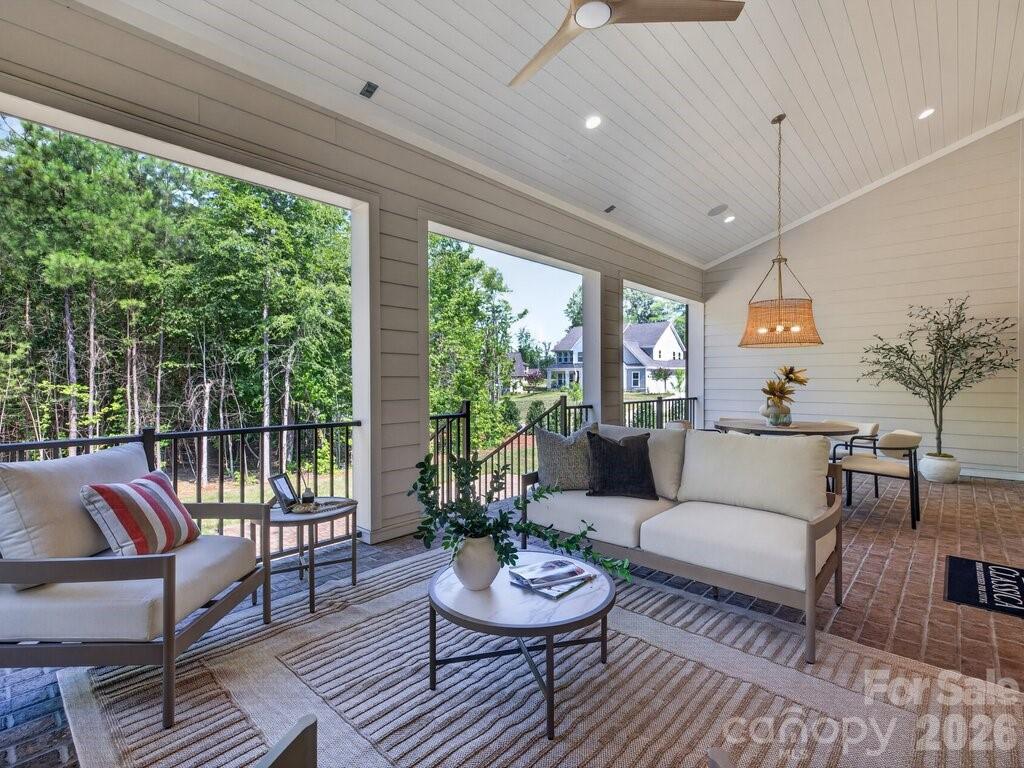 McLean - South Shore - Residential