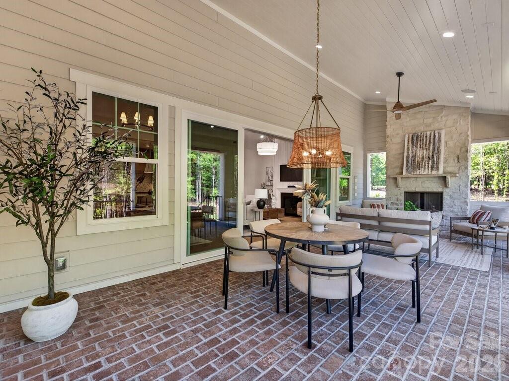 McLean - South Shore - Residential