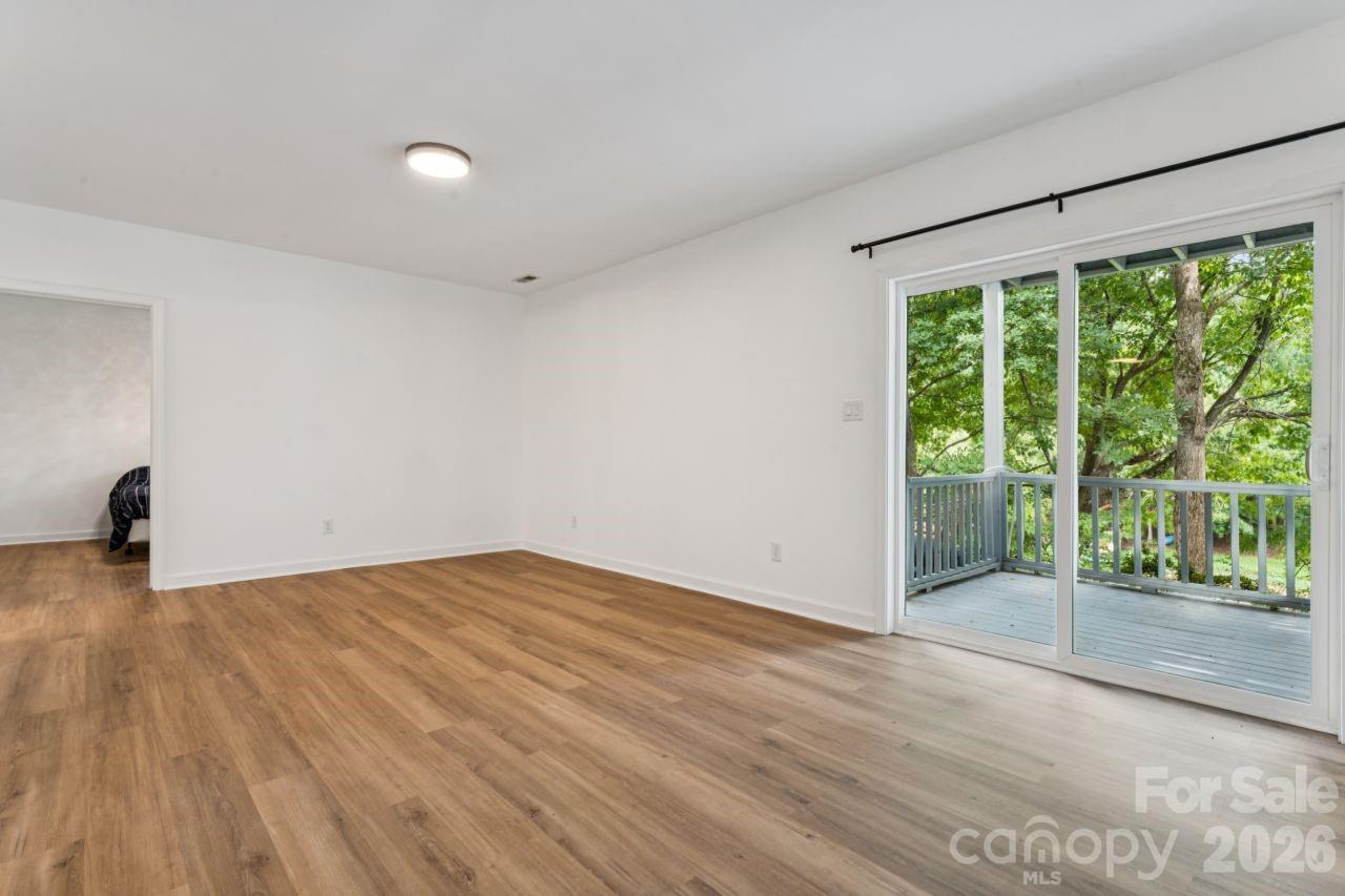 Tega Cay - Residential