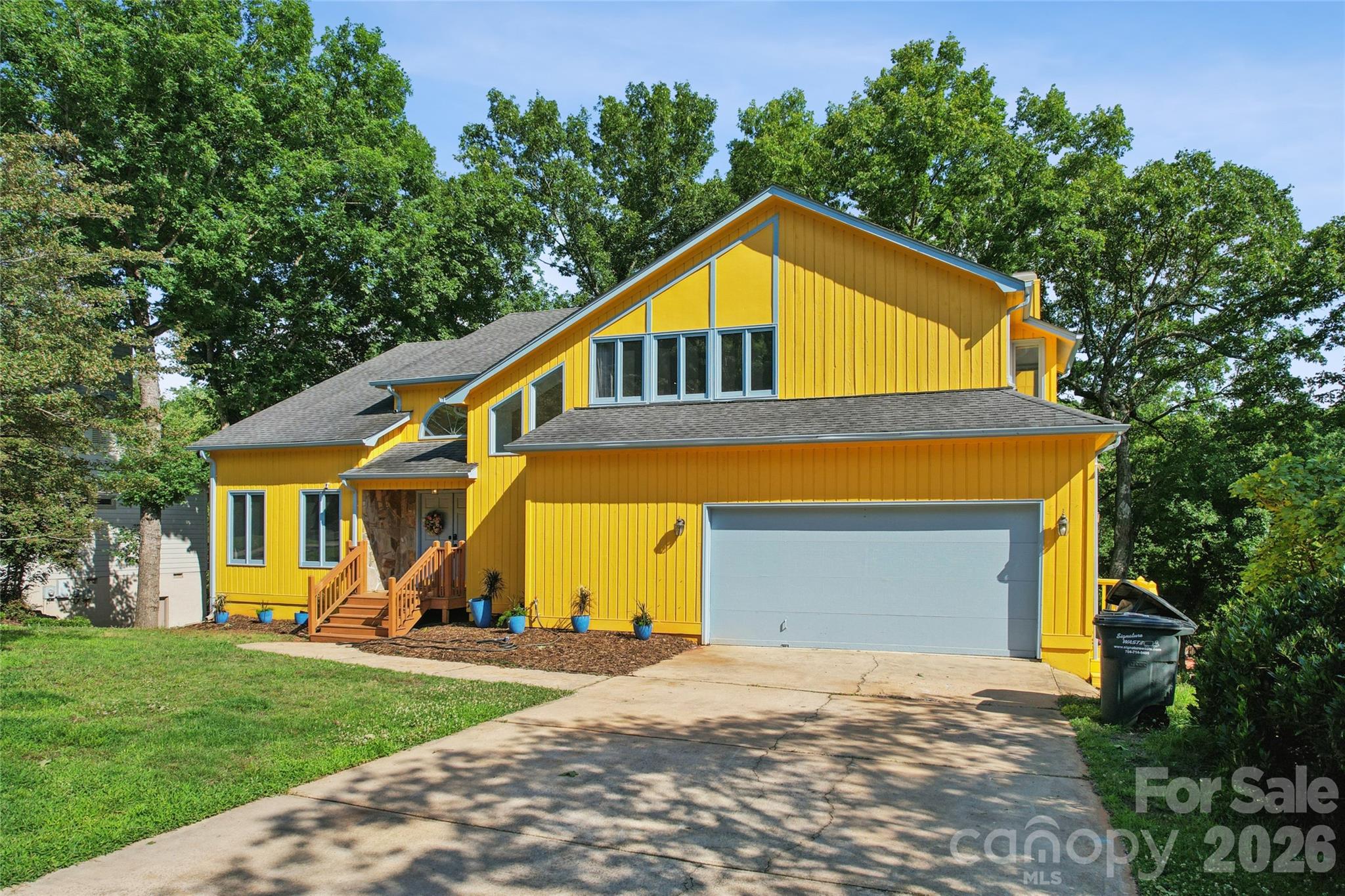 Tega Cay - Residential