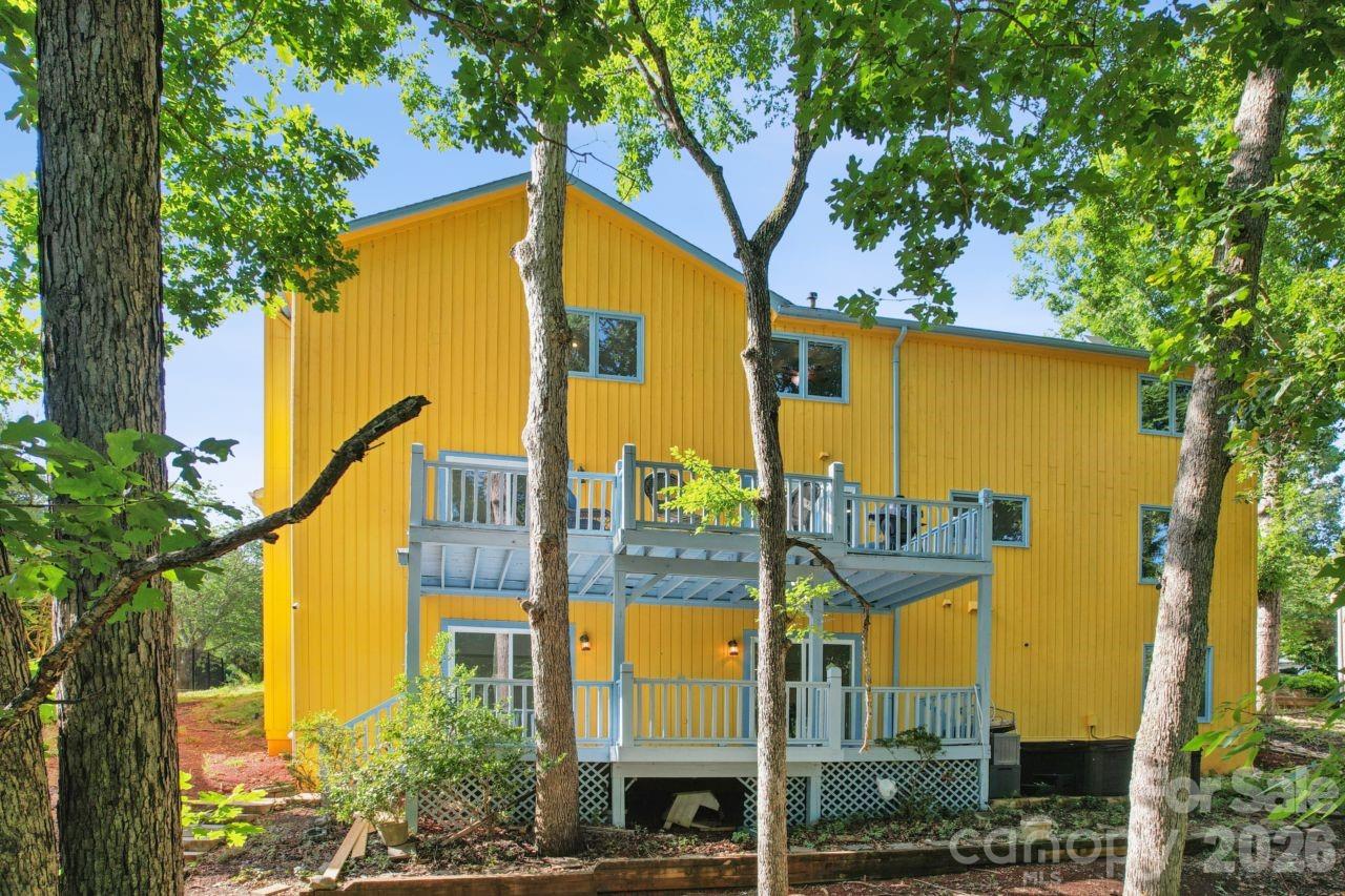 Tega Cay - Residential