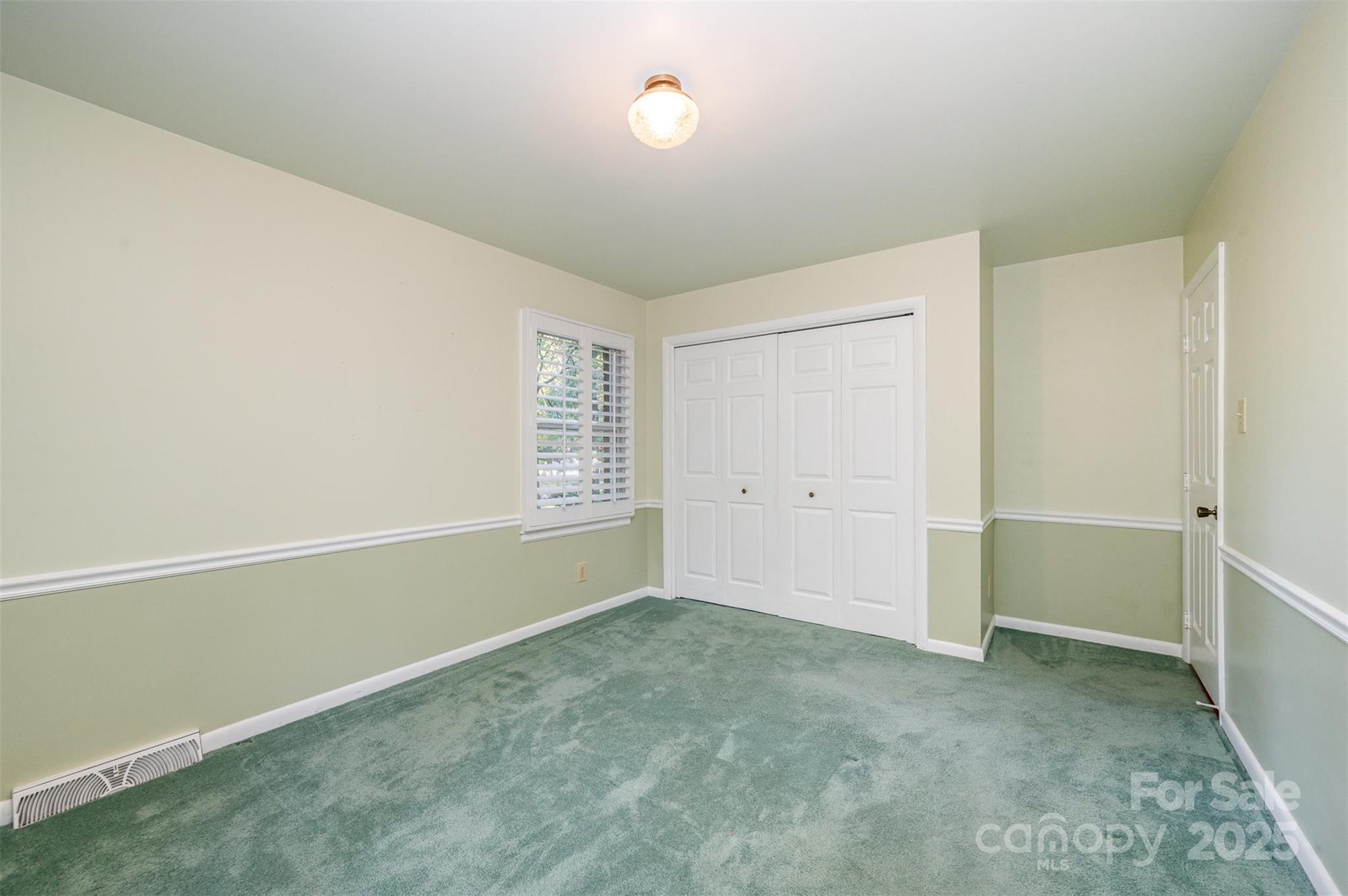 Country Club Estates - Residential