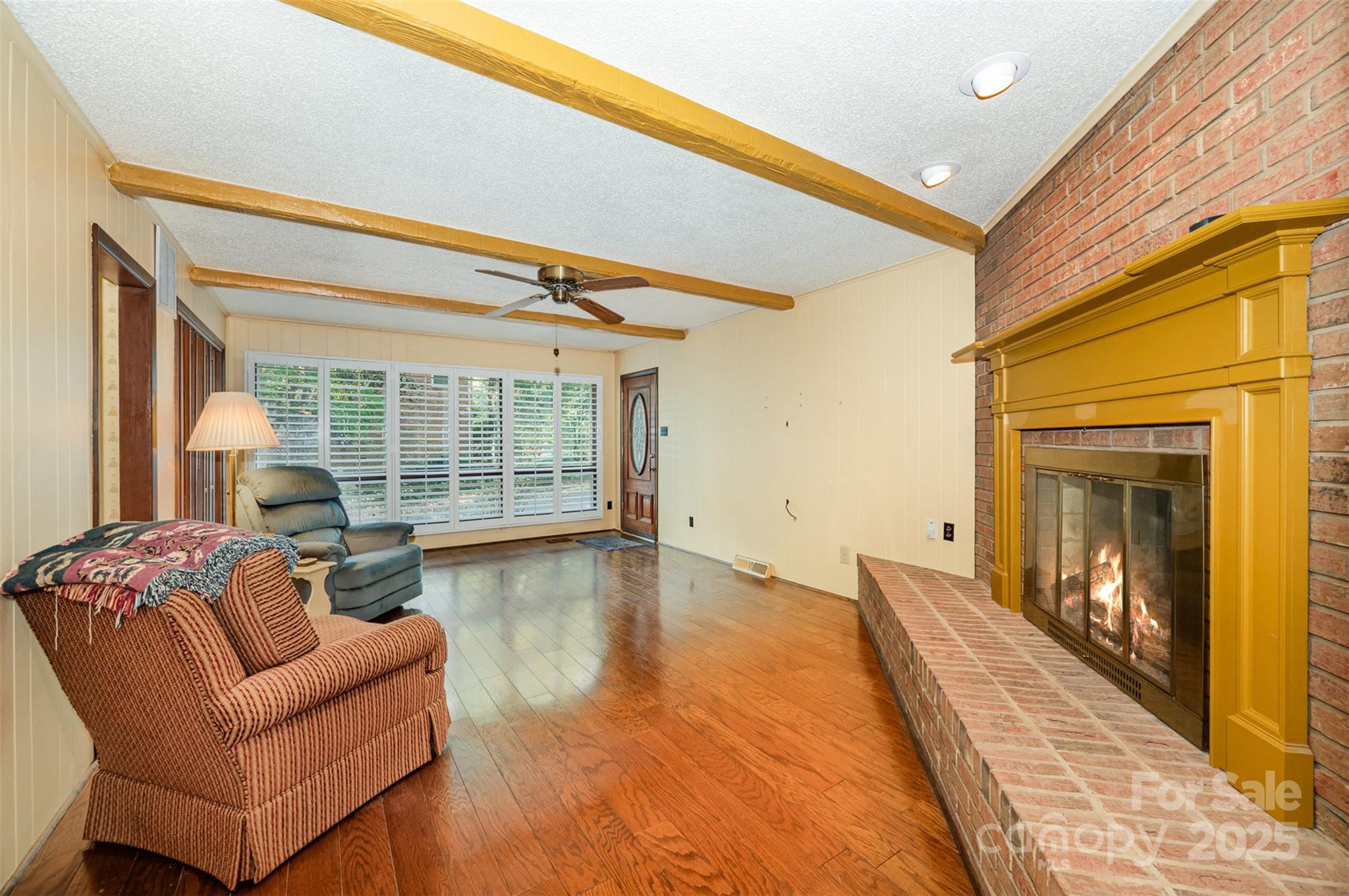 Country Club Estates - Residential