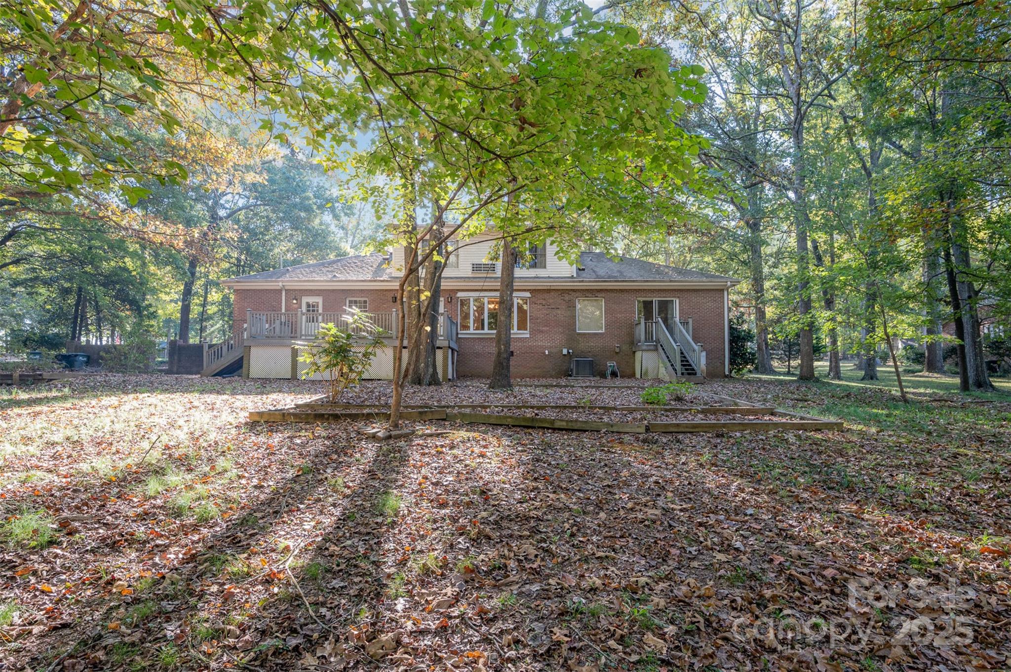 Country Club Estates - Residential