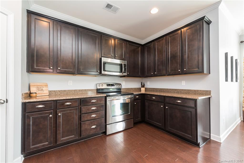 Lake Ridge - Residential