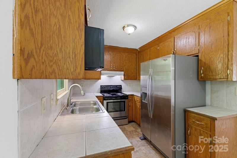 Green peach orchard - Residential