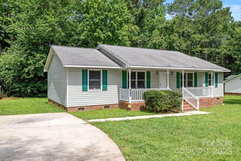 Green peach orchard - Residential