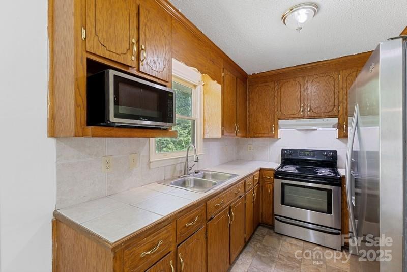Green peach orchard - Residential