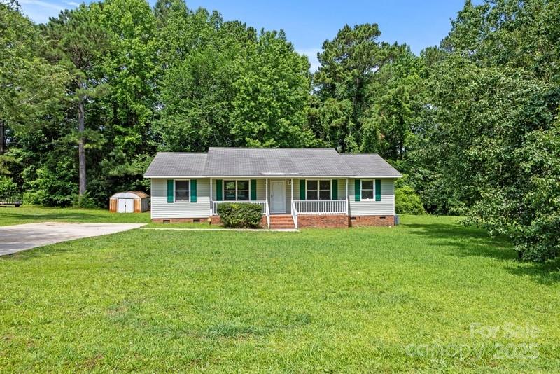 Green peach orchard - Residential