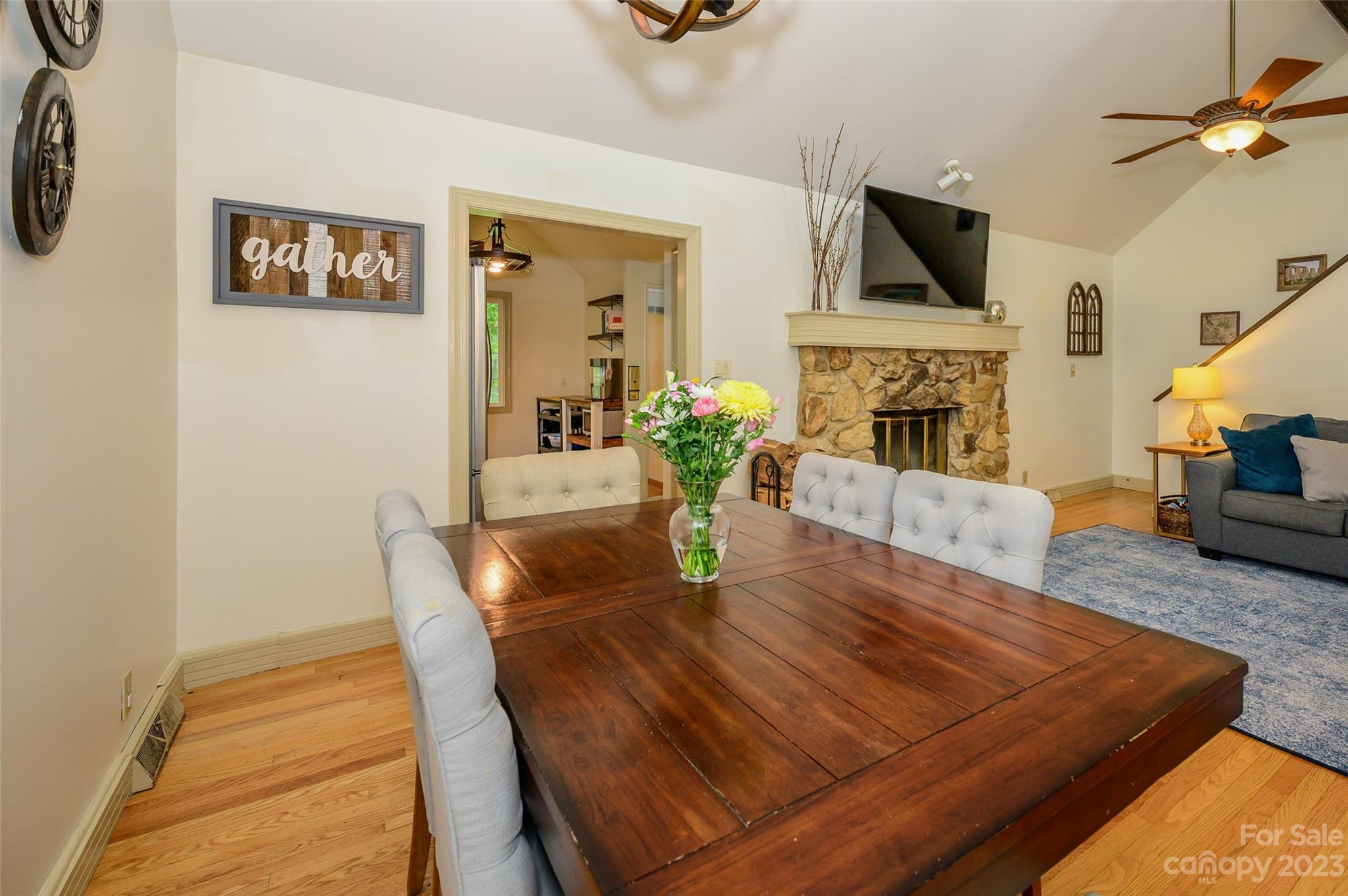 Tega Cay - Residential