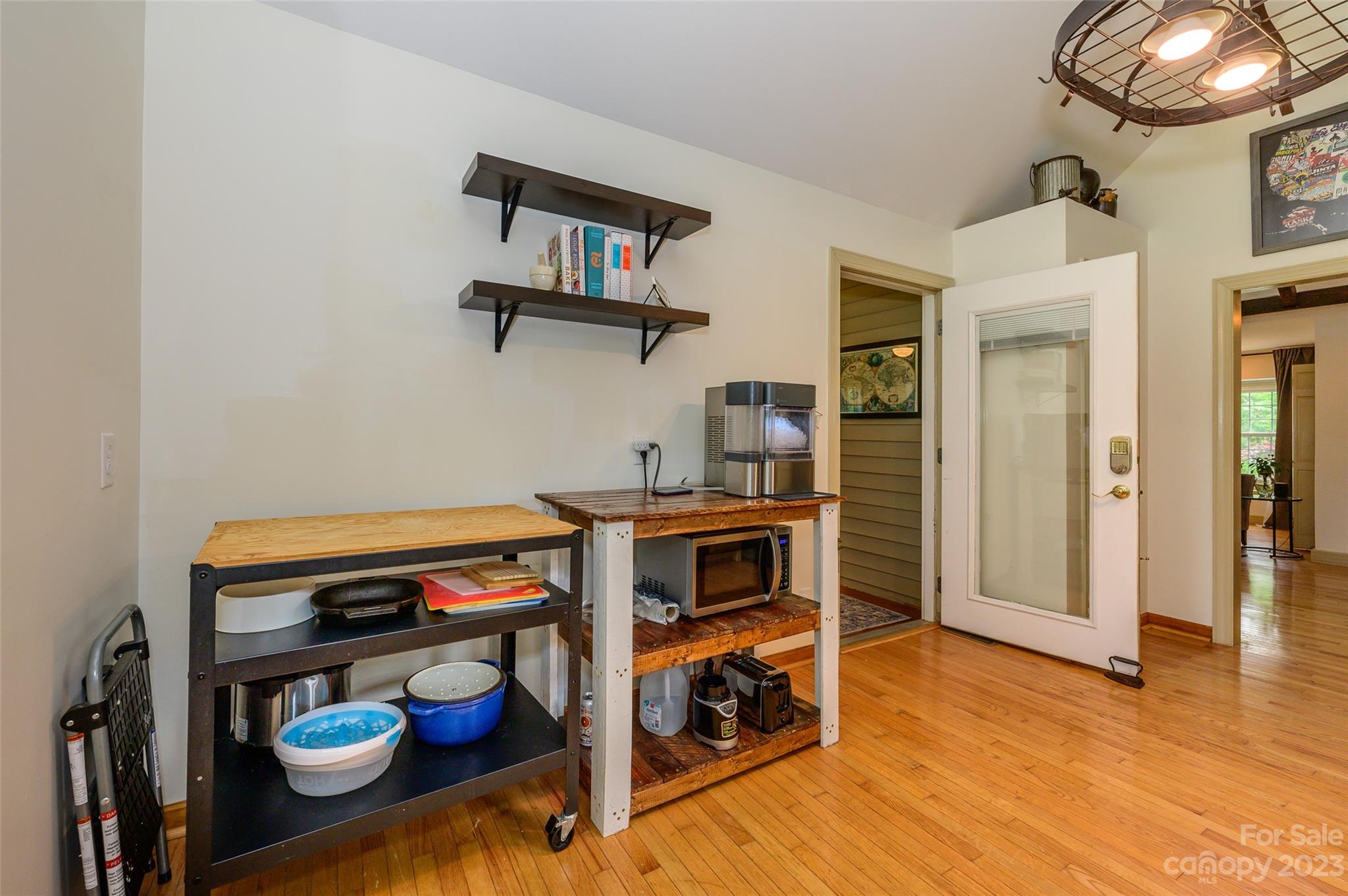 Tega Cay - Residential