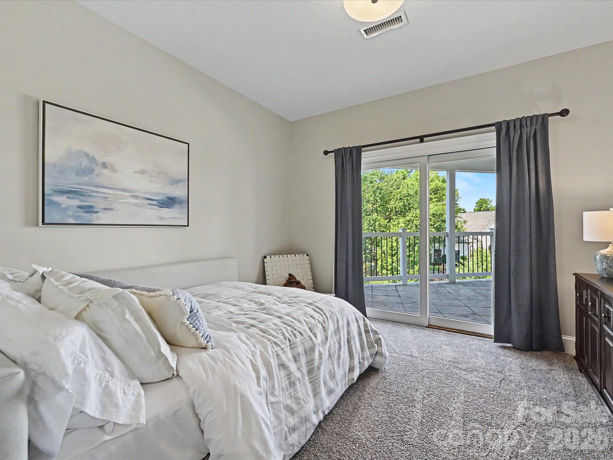 The Peninsula - Residential