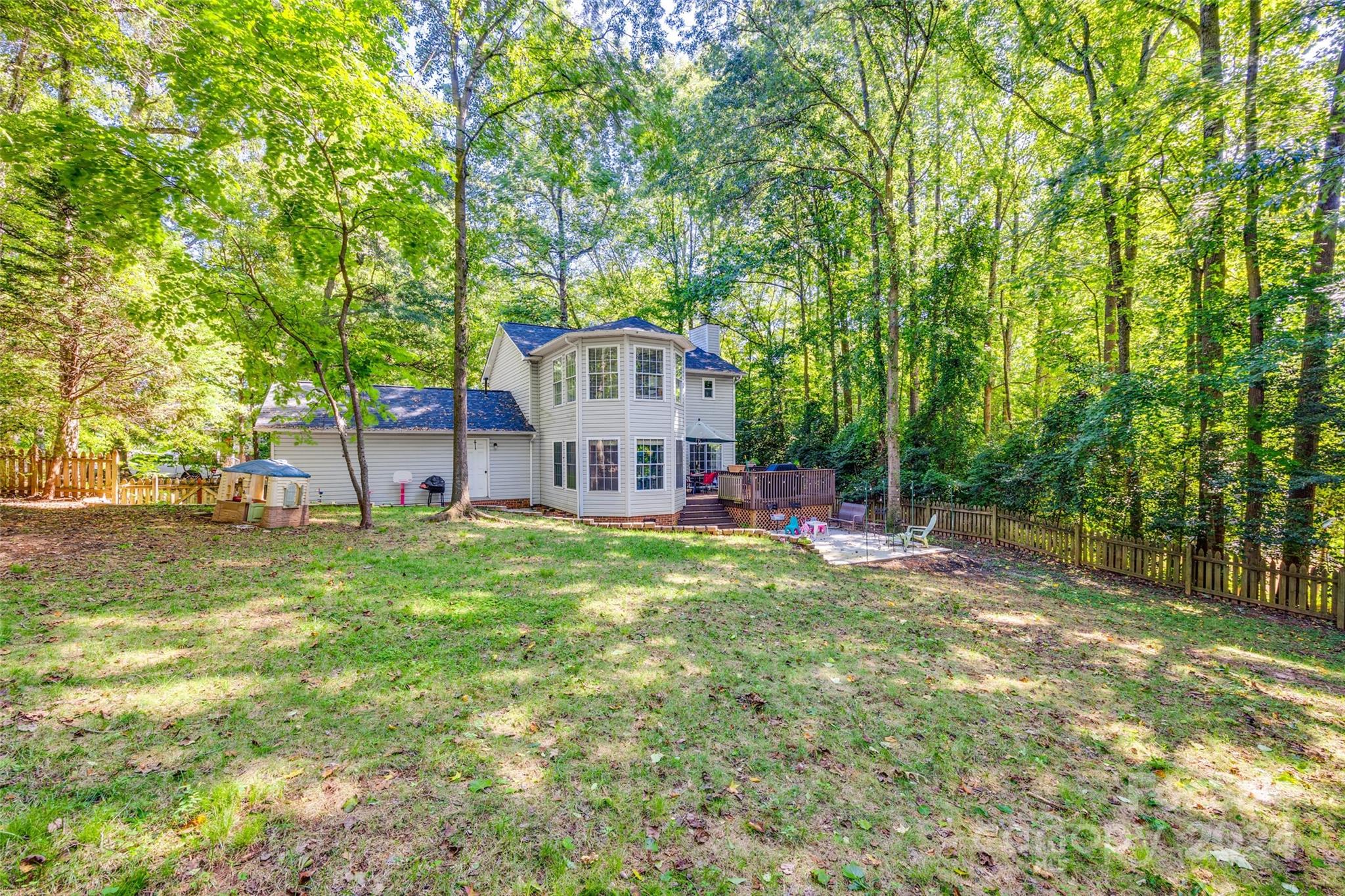 Wimbleton Woods - Residential
