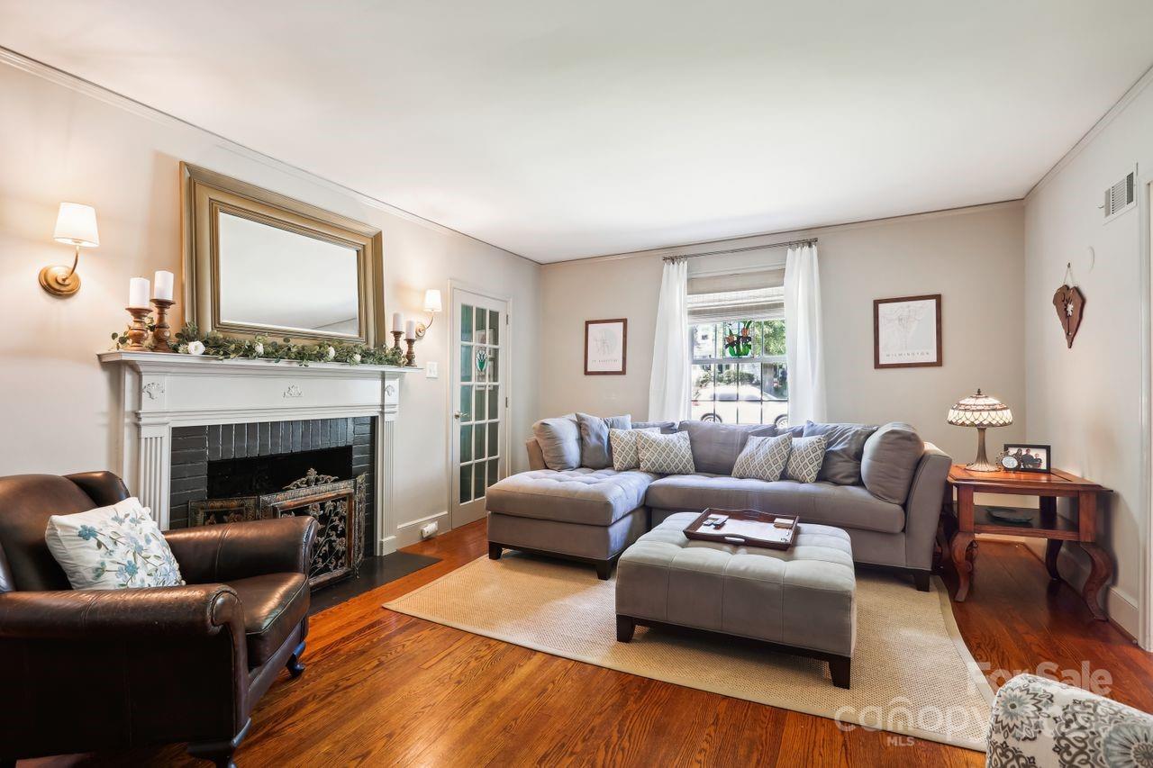 Seventeen Acres - Residential