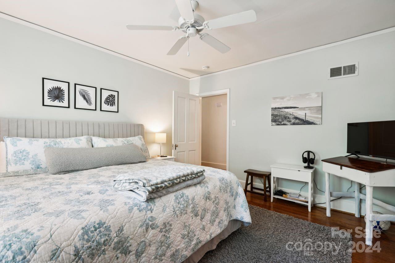 Seventeen Acres - Residential