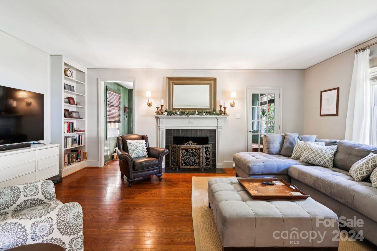 Seventeen Acres - Residential