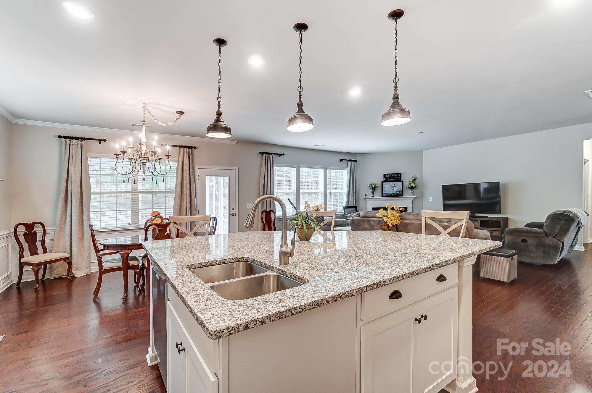 Summerhouse at Paddlers Cove - Residential