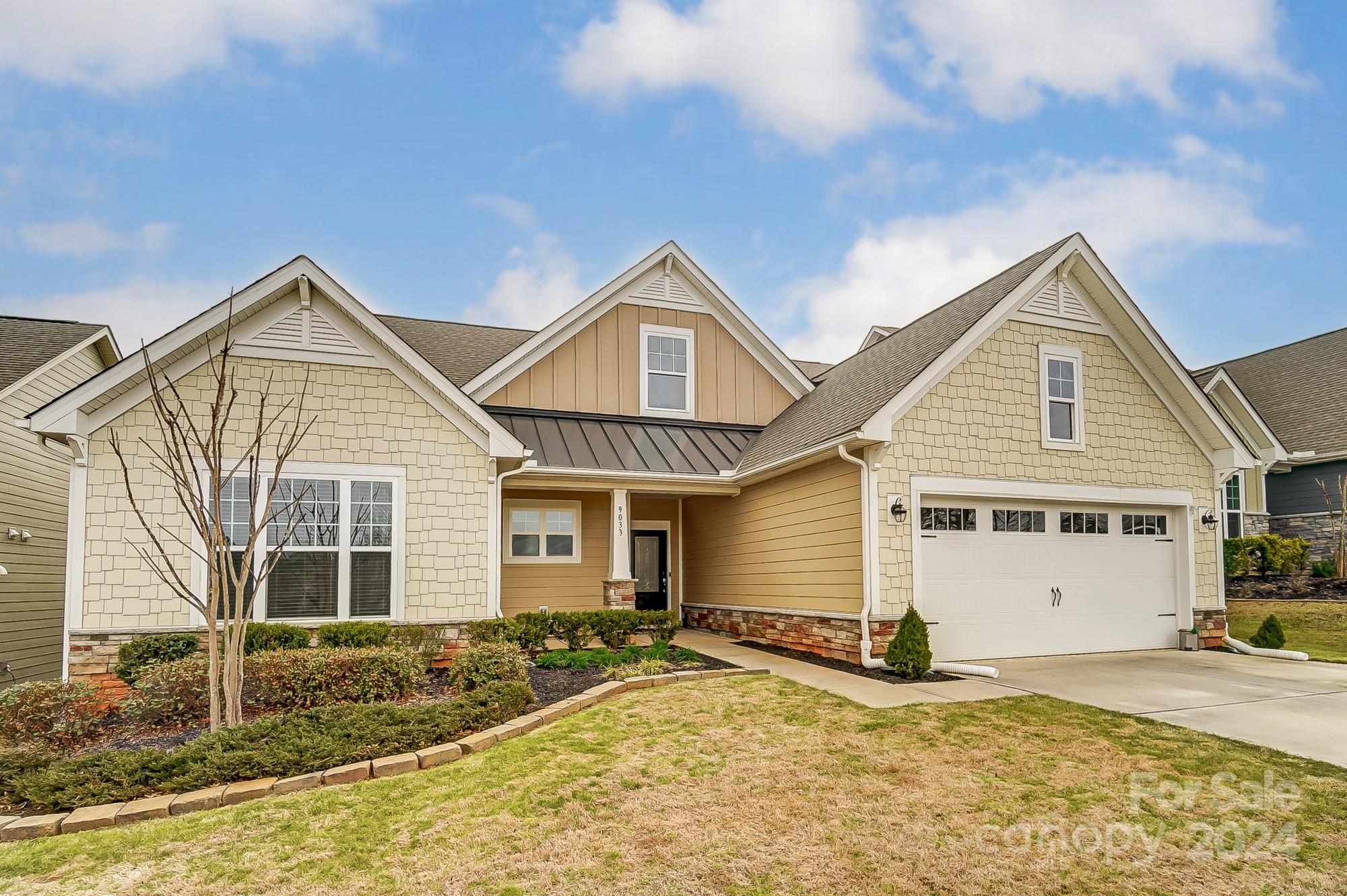 Welcome to this charming single-story residence situated in the heart of Lake Wylie. The house has been meticulously maintained. It features an open floor plan with a lovely kitchen that flows into the dining area and a great room adorned with a fireplace. The primary bedroom is spacious, boasting a large walk-in closet. With a split bedroom layout, two additional bedrooms and a full bath are located on the opposite side of the home. Ample storage space is available, along with a delightful screened-in porch for relishing the private backyard. Additionally, there is a built-in outdoor grill. Benefit from the renowned Clover Schools and an excellent location. Low South Carolina taxes. The homesite is located across from an open area featuring a small lake.