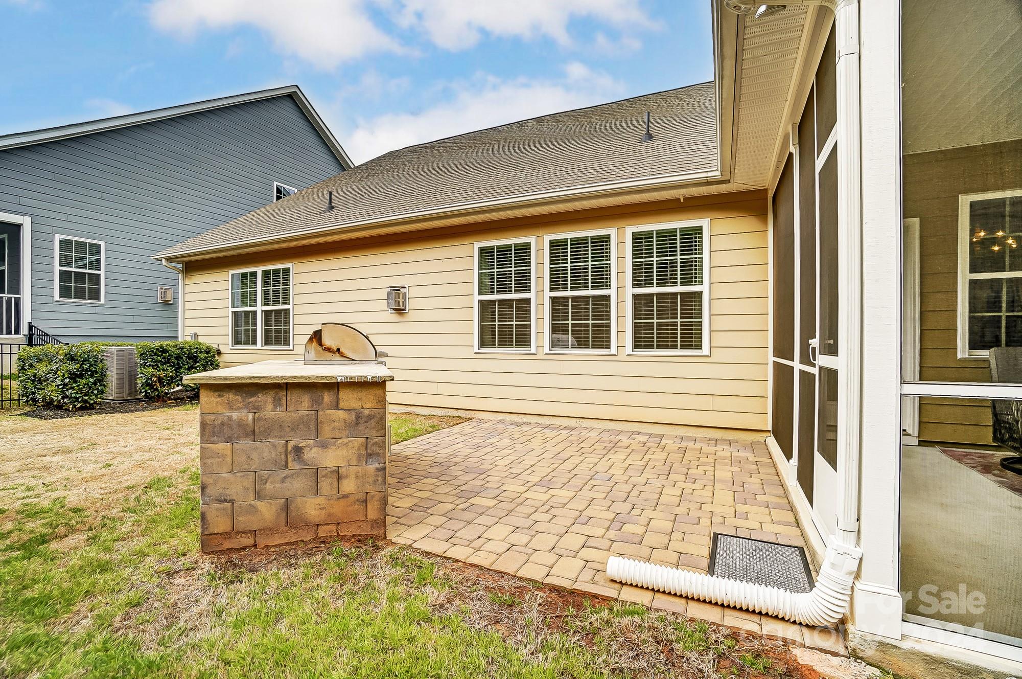 Summerhouse at Paddlers Cove - Residential