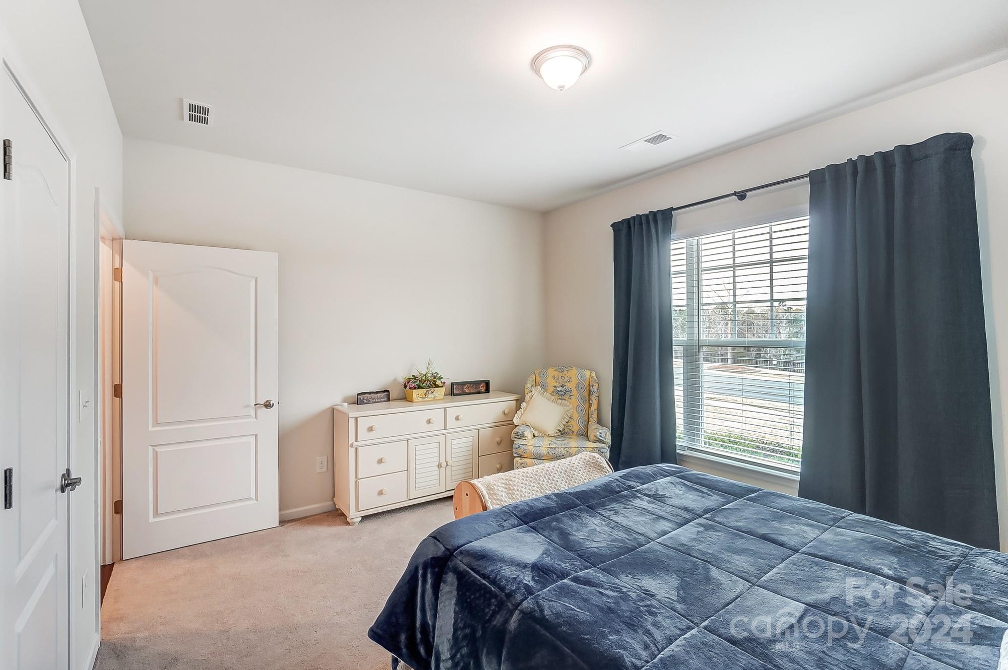 Summerhouse at Paddlers Cove - Residential