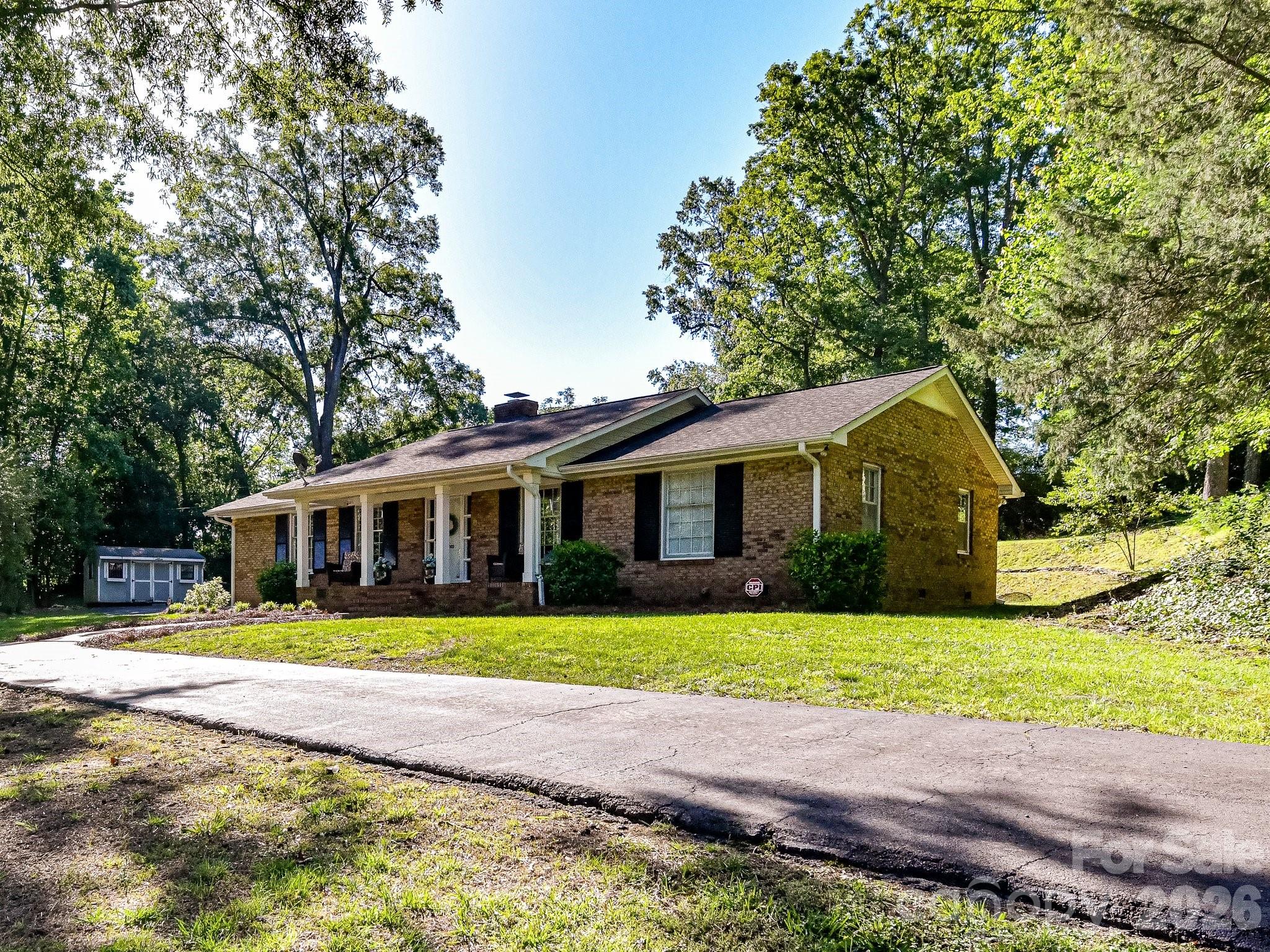 Rolling Hills - Residential