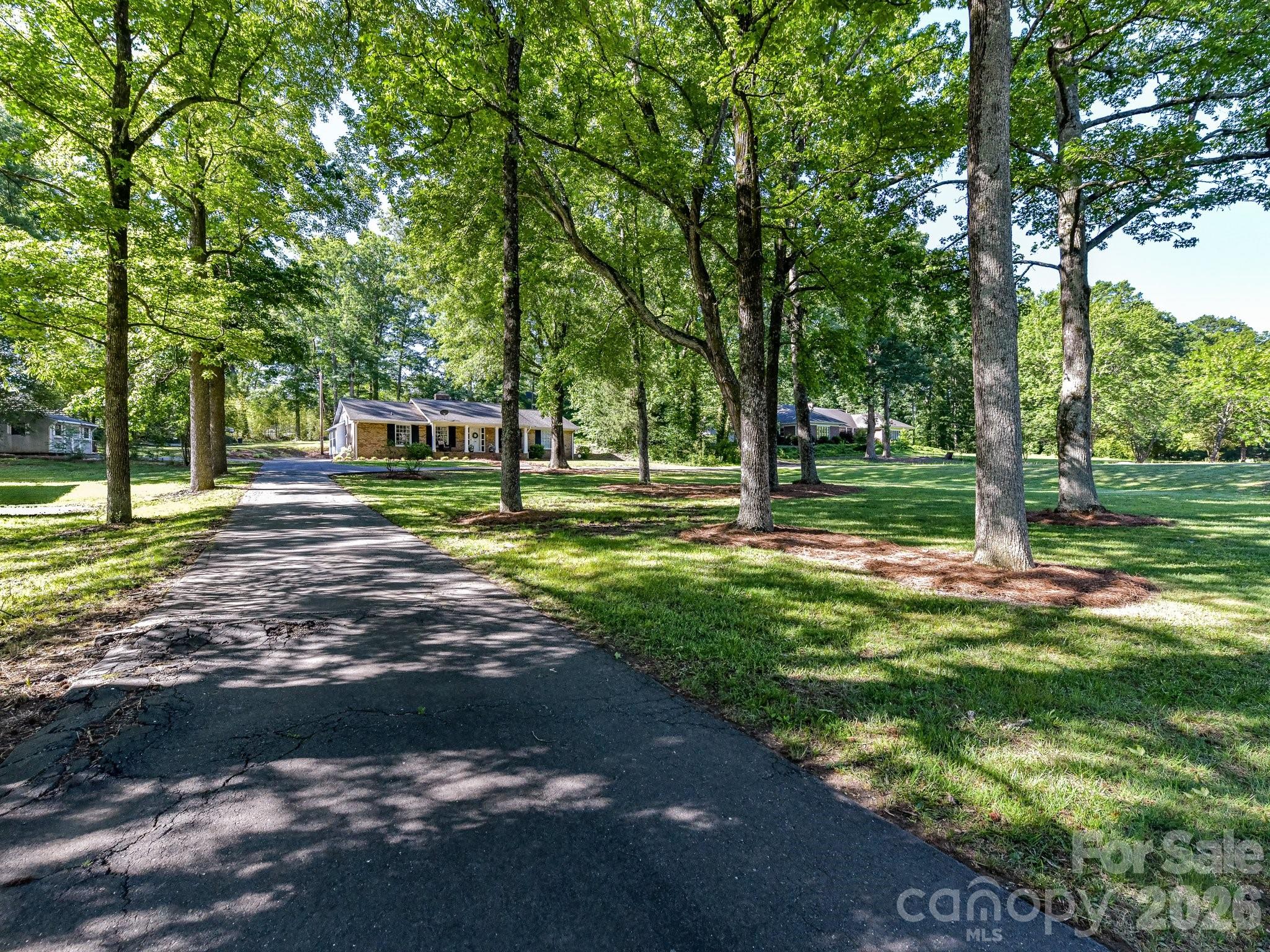 Rolling Hills - Residential