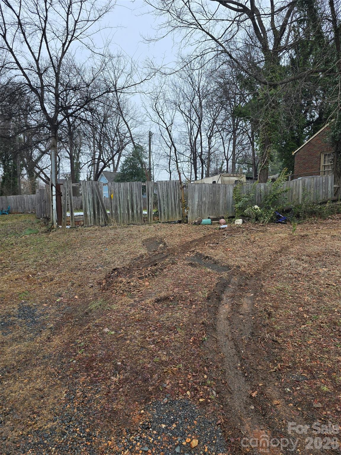 Tuckaway Park - Land