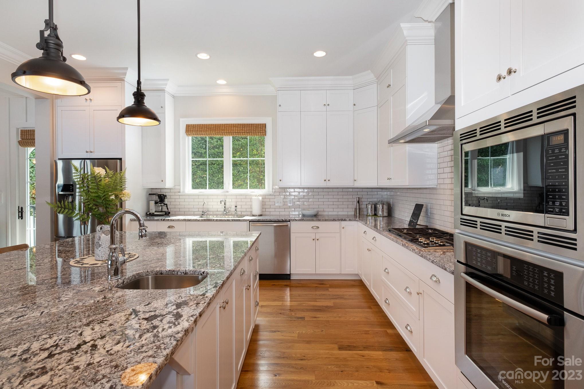Pointe Regatta - Residential