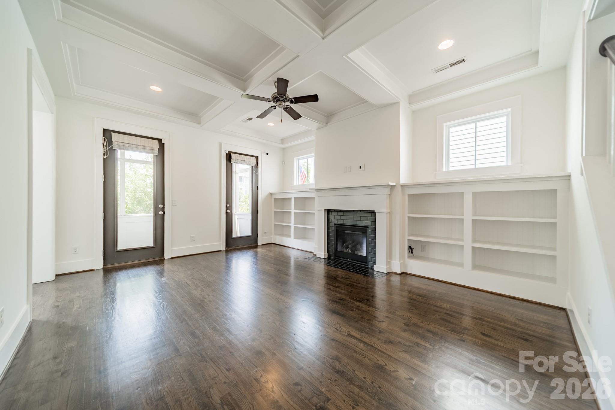 Riverwalk - Residential