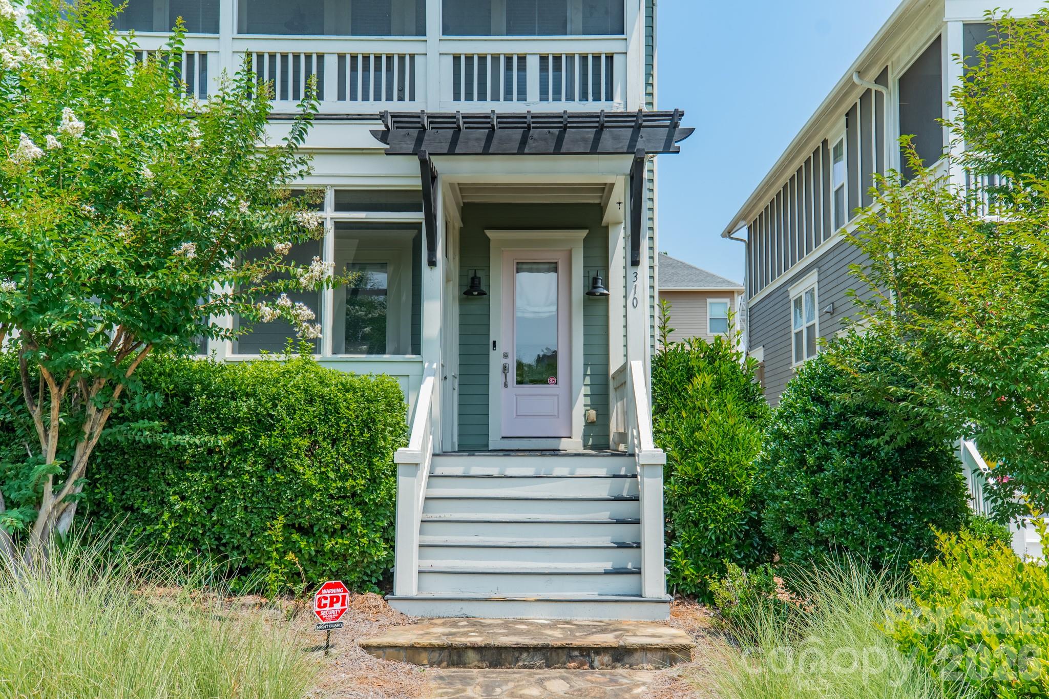 Riverwalk - Residential