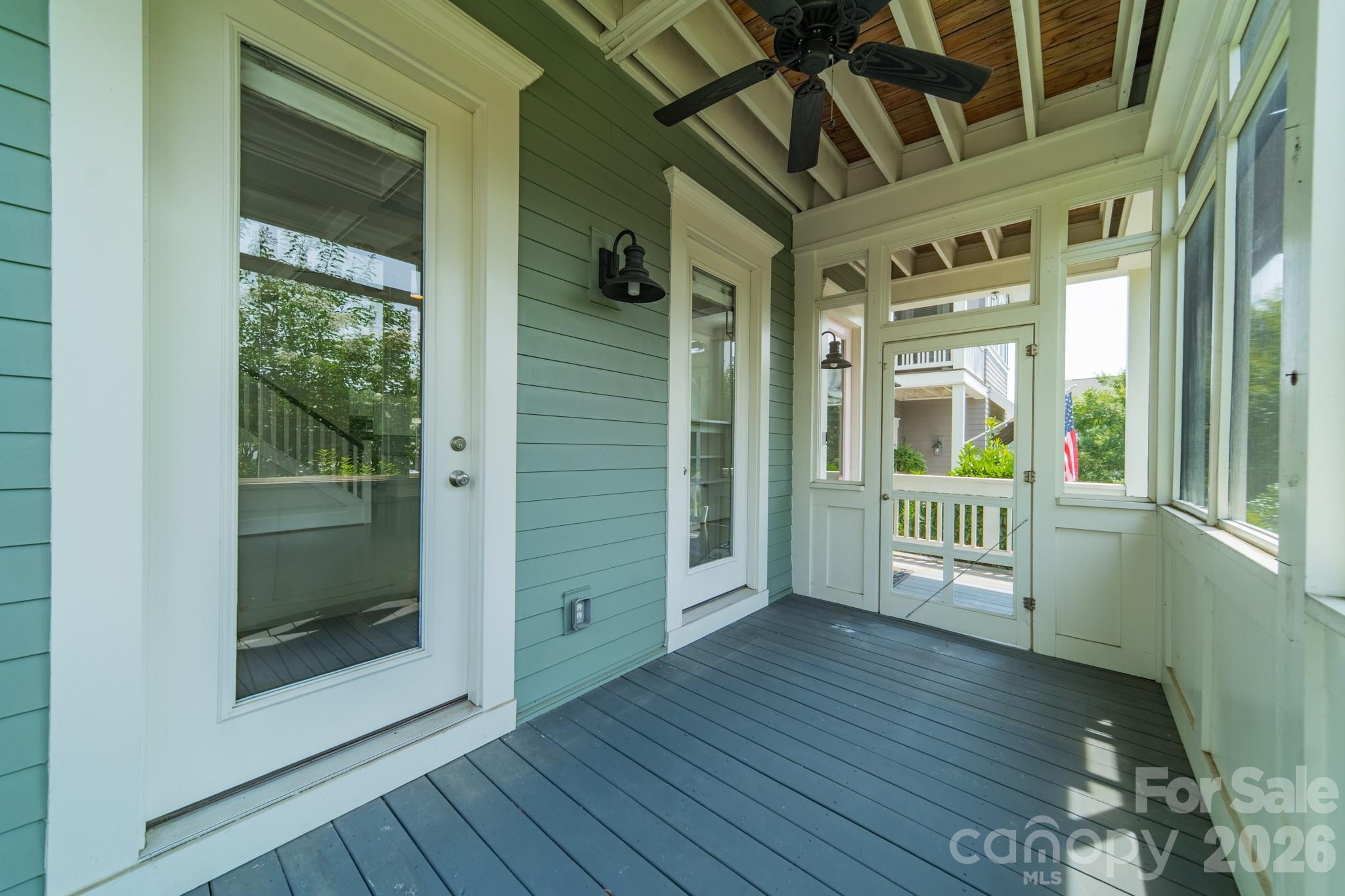 Riverwalk - Residential
