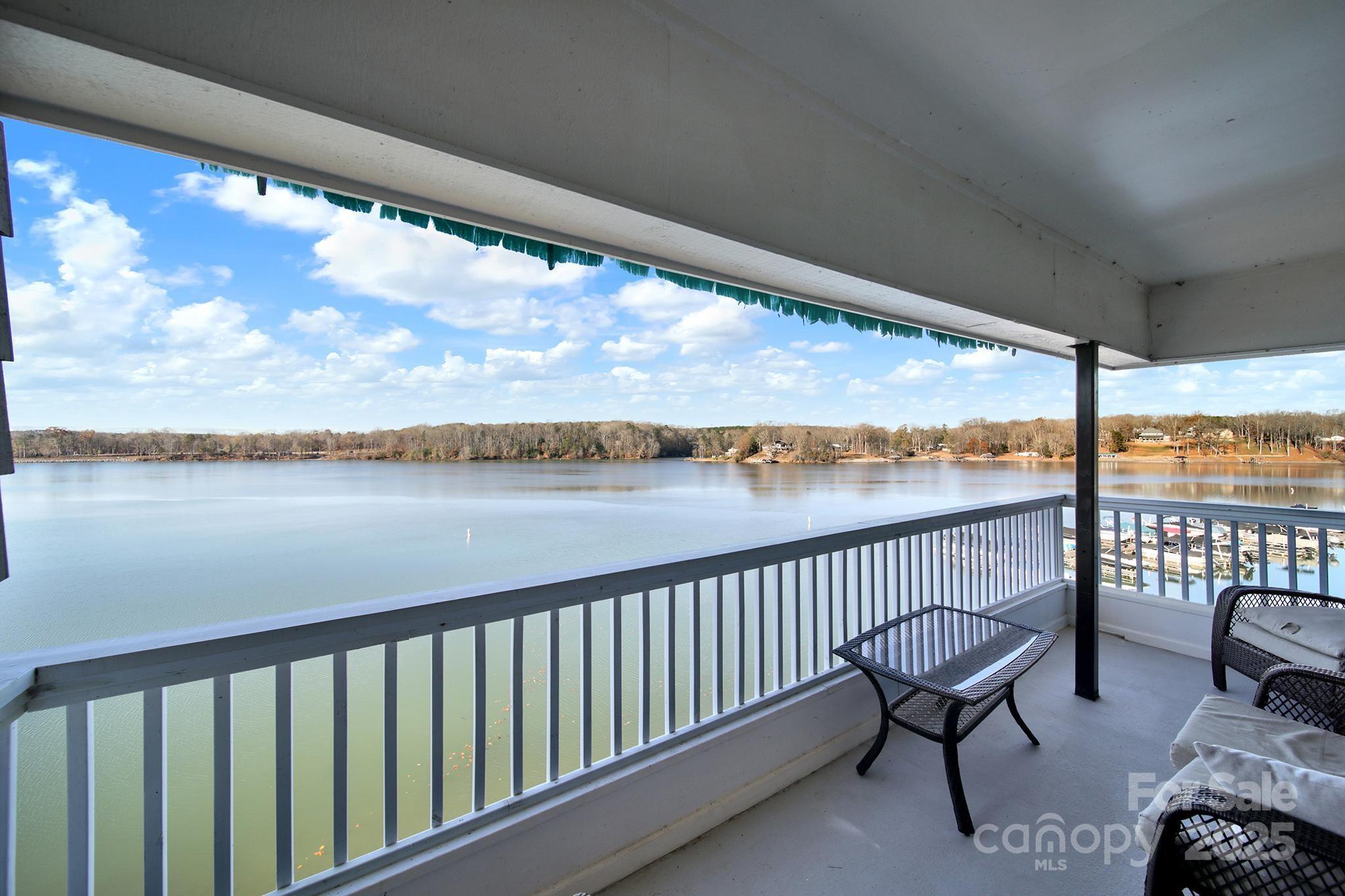 Emerald Point - Residential