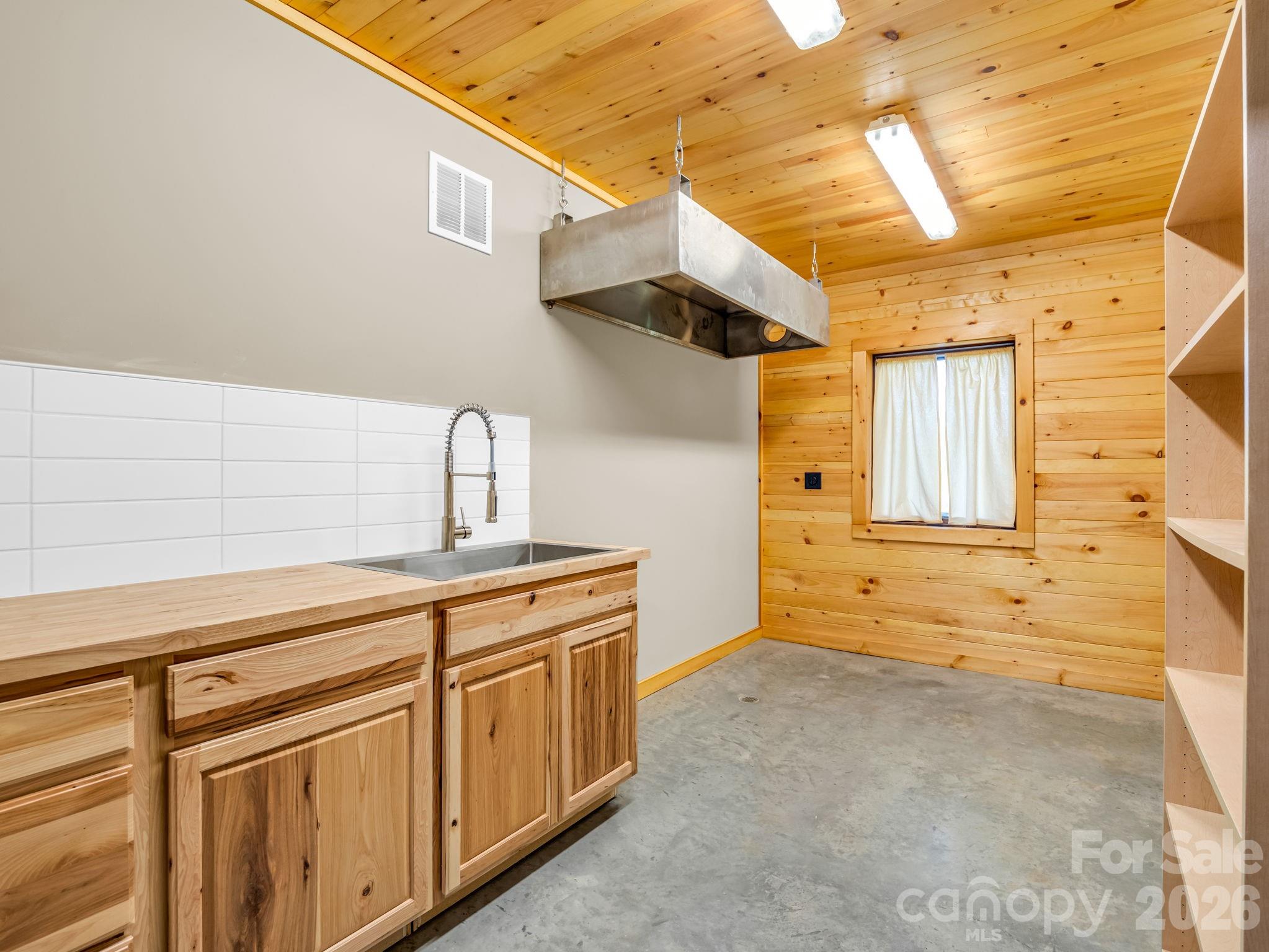 The Peaks at Lake Lure - Residential