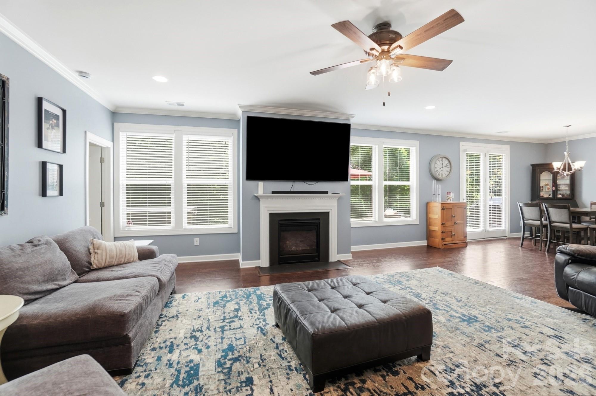 Lake Ridge - Residential