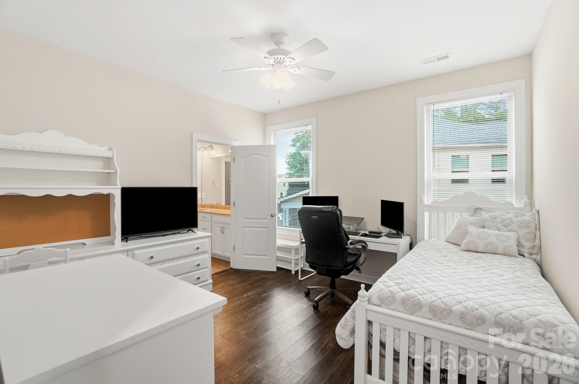 Lake Ridge - Residential