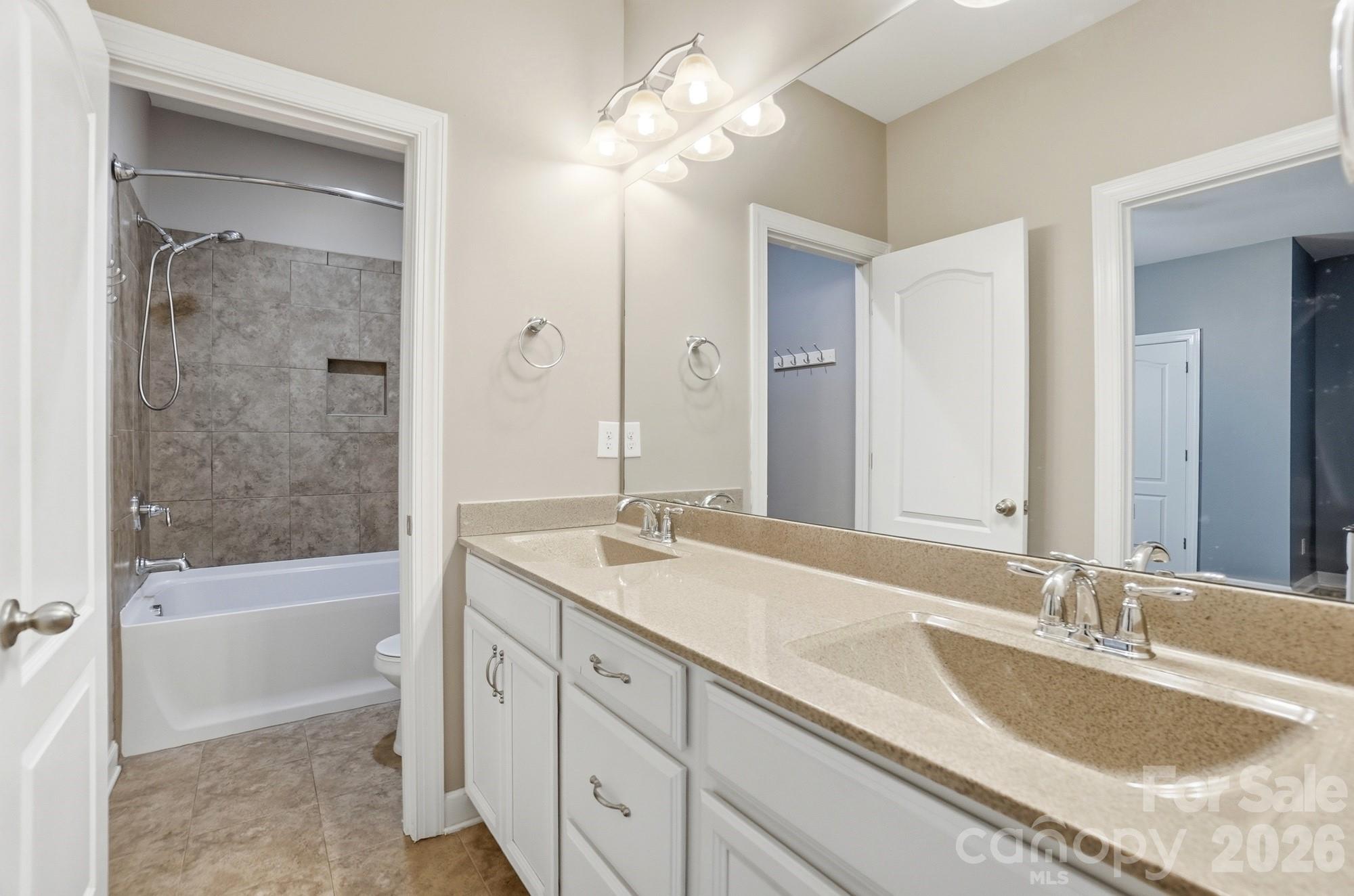 Lake Ridge - Residential