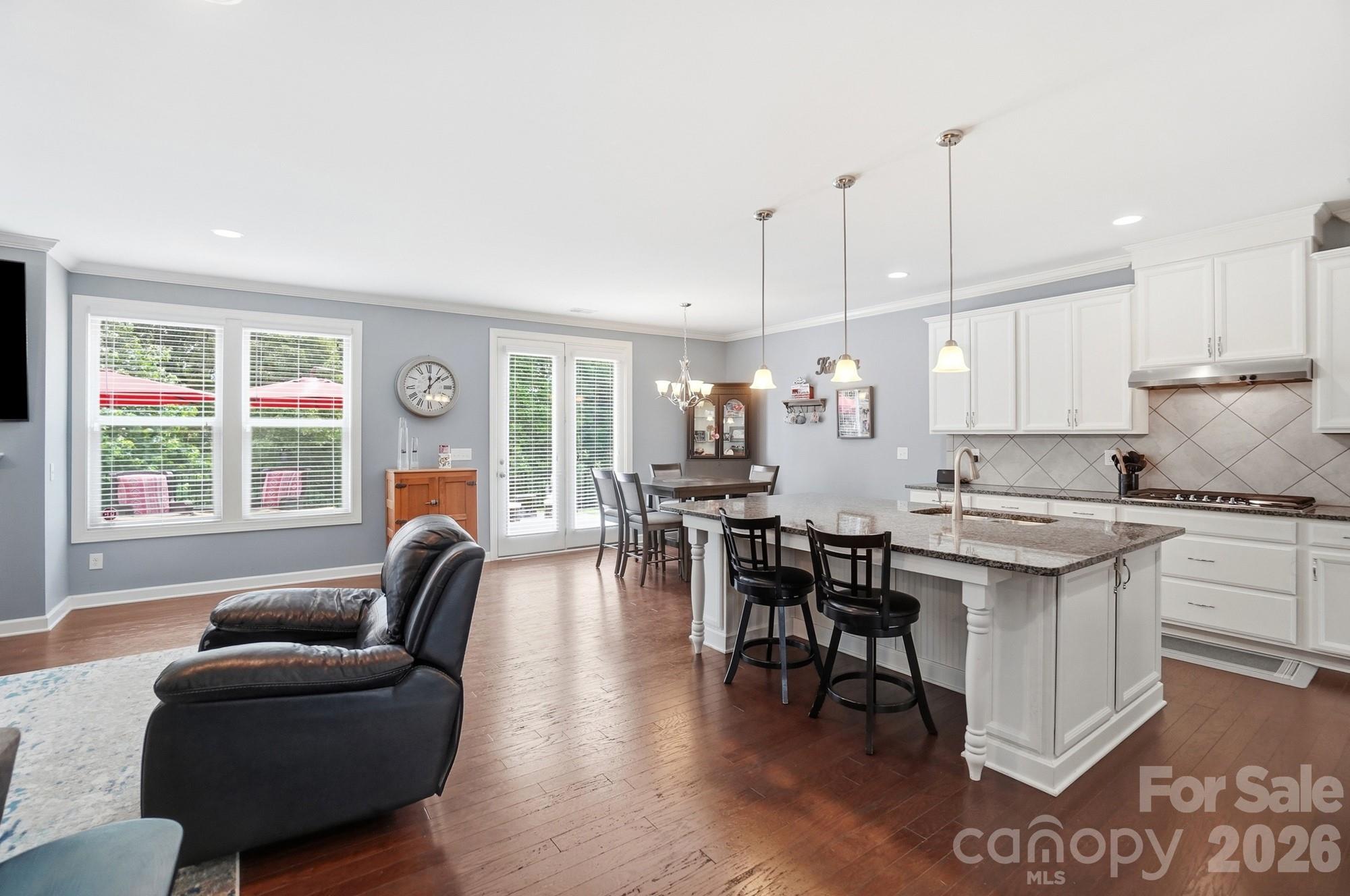 Lake Ridge - Residential