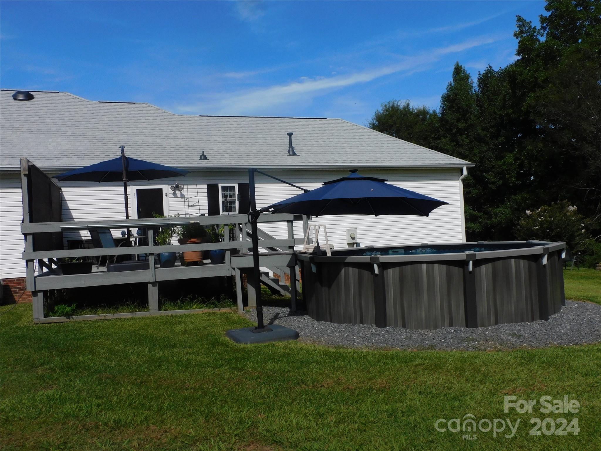 Caroline Acres - Residential