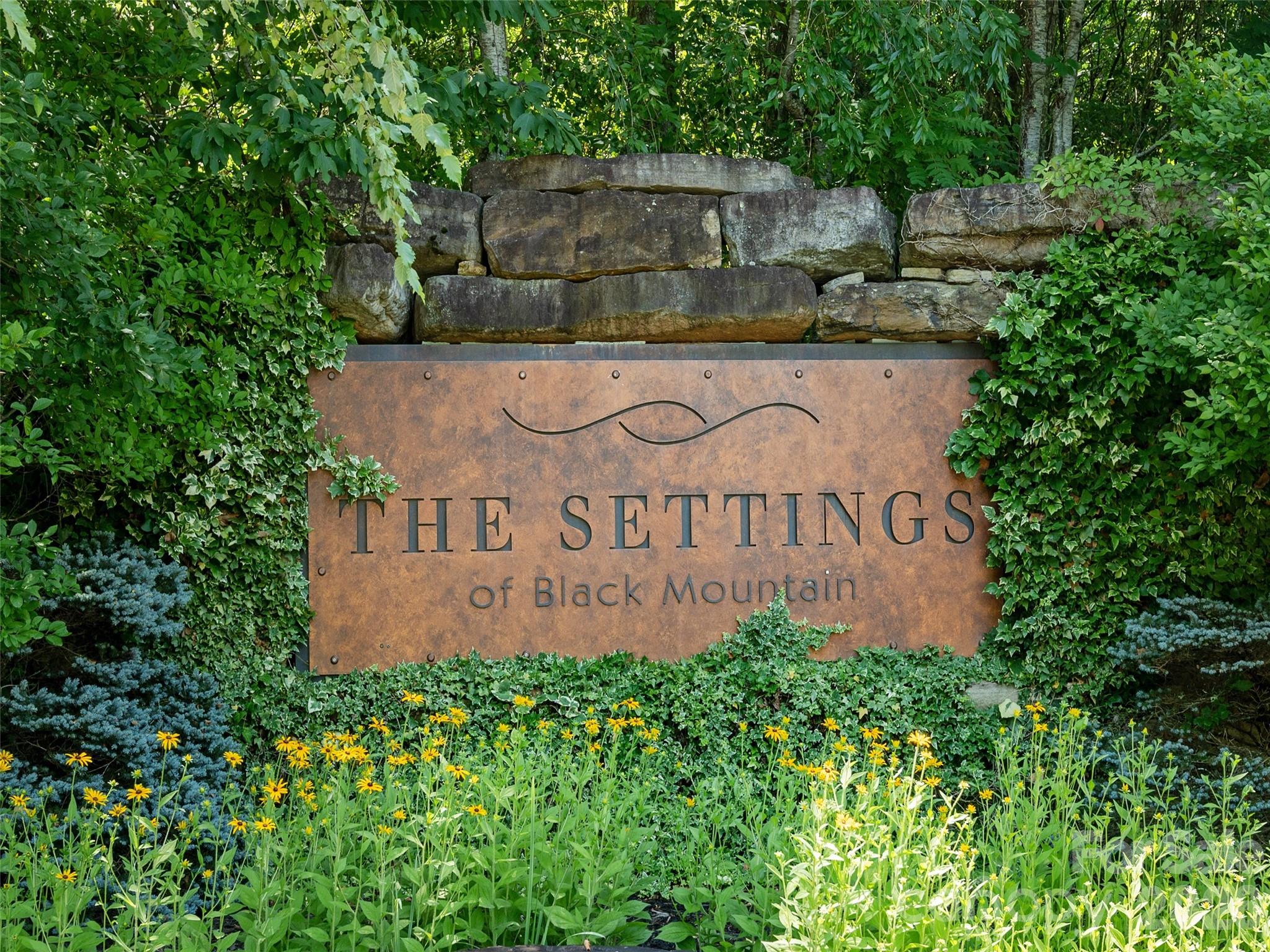 The Settings of Black Mountain - Land