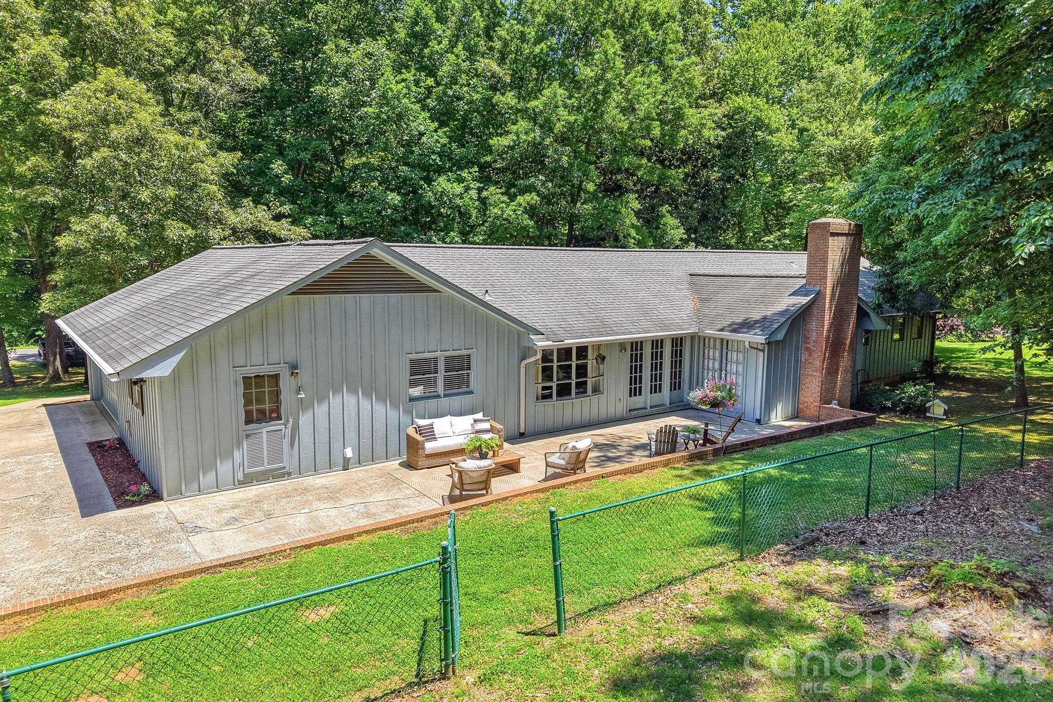 Shannon Acres - Residential