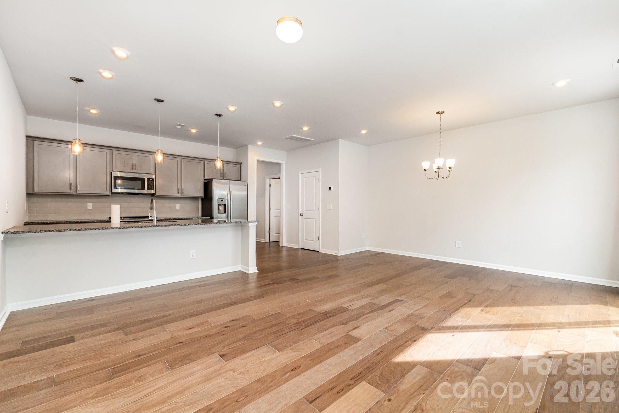 Fifteen 15 Cannon - Residential