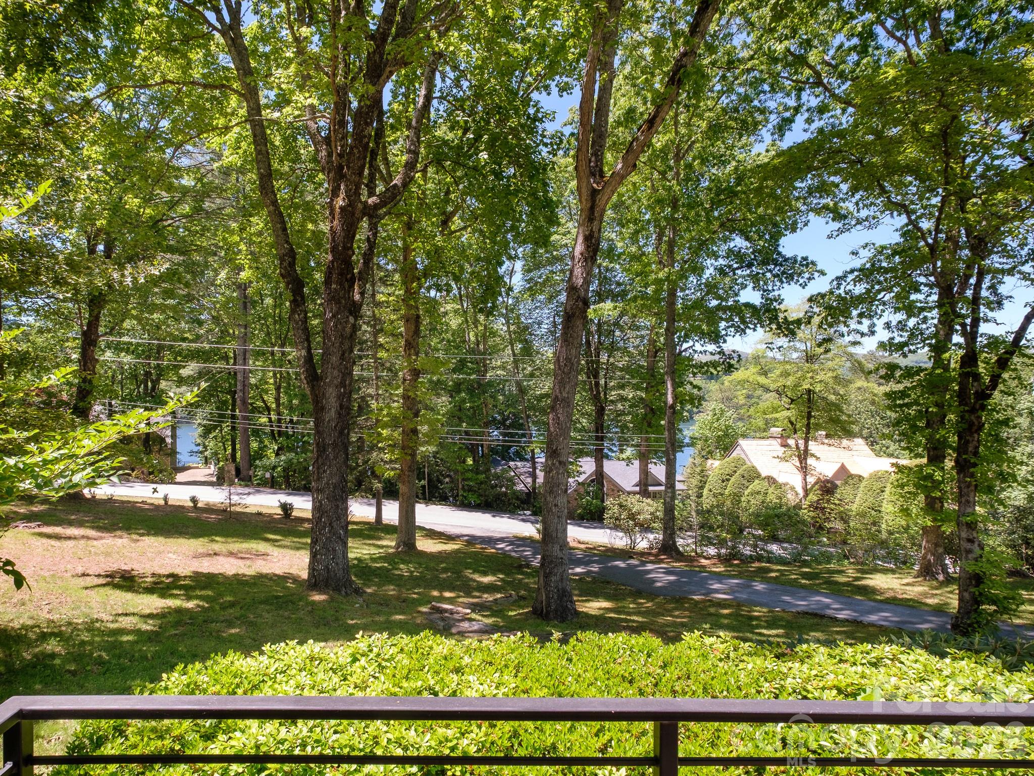 Lake Toxaway Estates - Residential