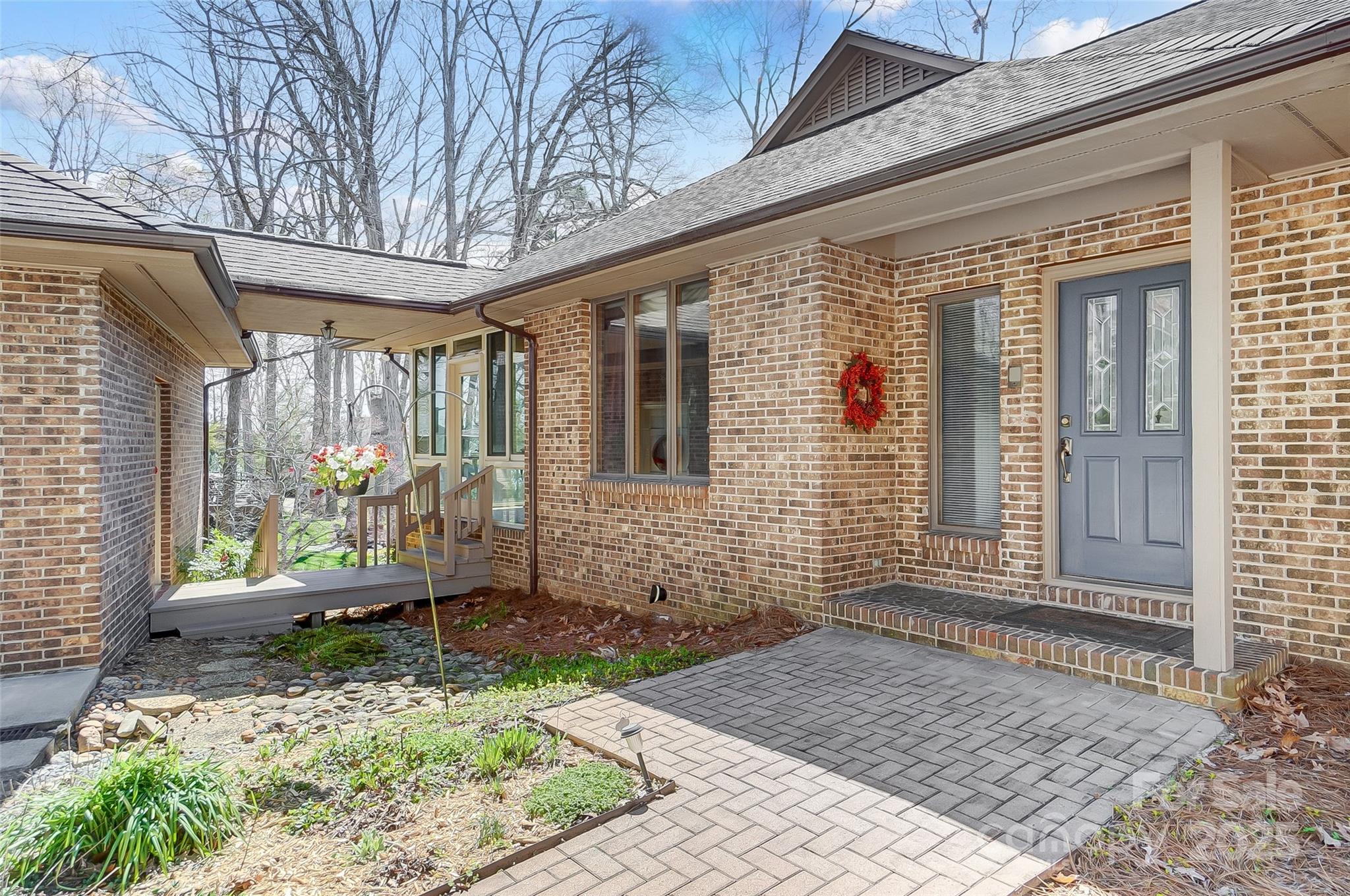 River Hills - Residential