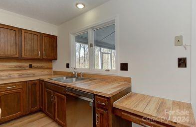 Country Oaks - Residential