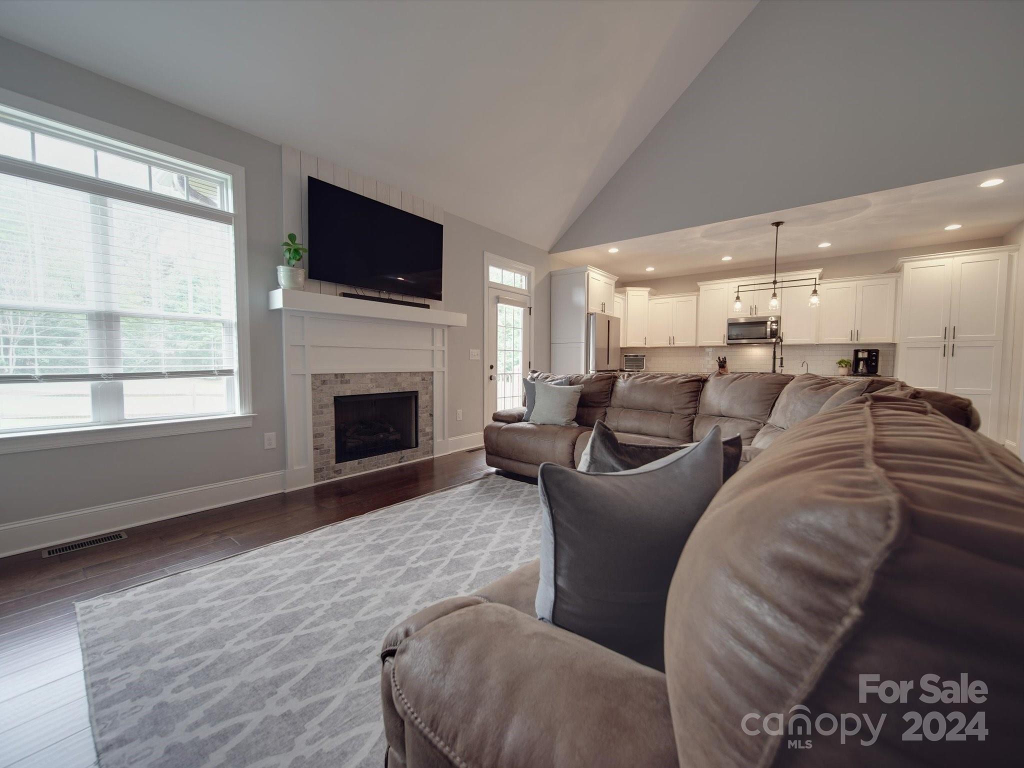 The Oaks at Camden - Residential