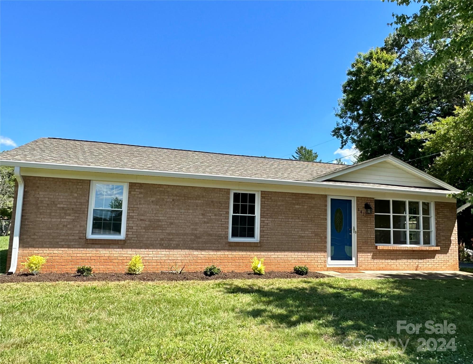 Newly renovated, full brick, single level home for sale in Hudson NC!  This 3 bedroom, 1 bath home features new flooring, windows, gutters, paint, bathroom vanity, gravel portion of the driveway, and new laundry area in the home. There is another laundry area in the exterior room on the carport area. It also has a large bay window in the living room area that lets in so much natural light! Located near park/recreation center, restaurants, shops, and local schools.  This property is ready for someone to call home!  Don't miss your chance to see it!