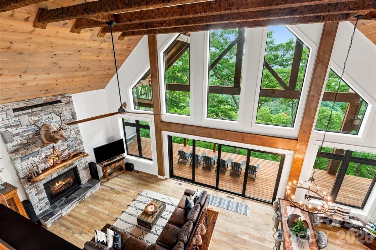 Smoky Mountain Retreat At Eagles Nest - Residential