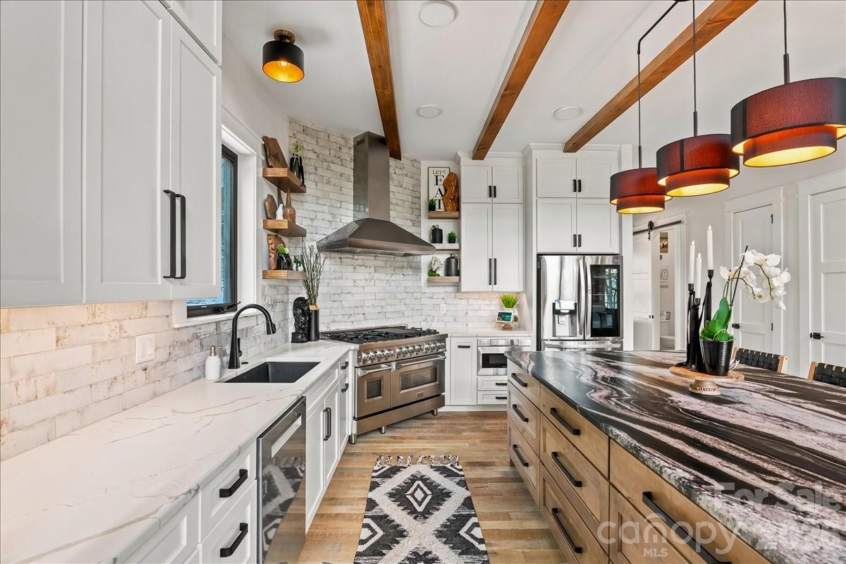 Smoky Mountain Retreat At Eagles Nest - Residential