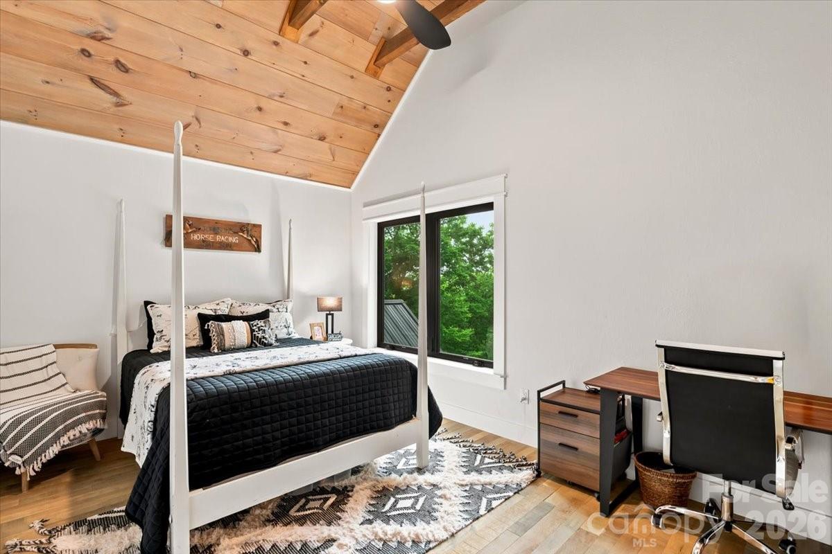Smoky Mountain Retreat At Eagles Nest - Residential